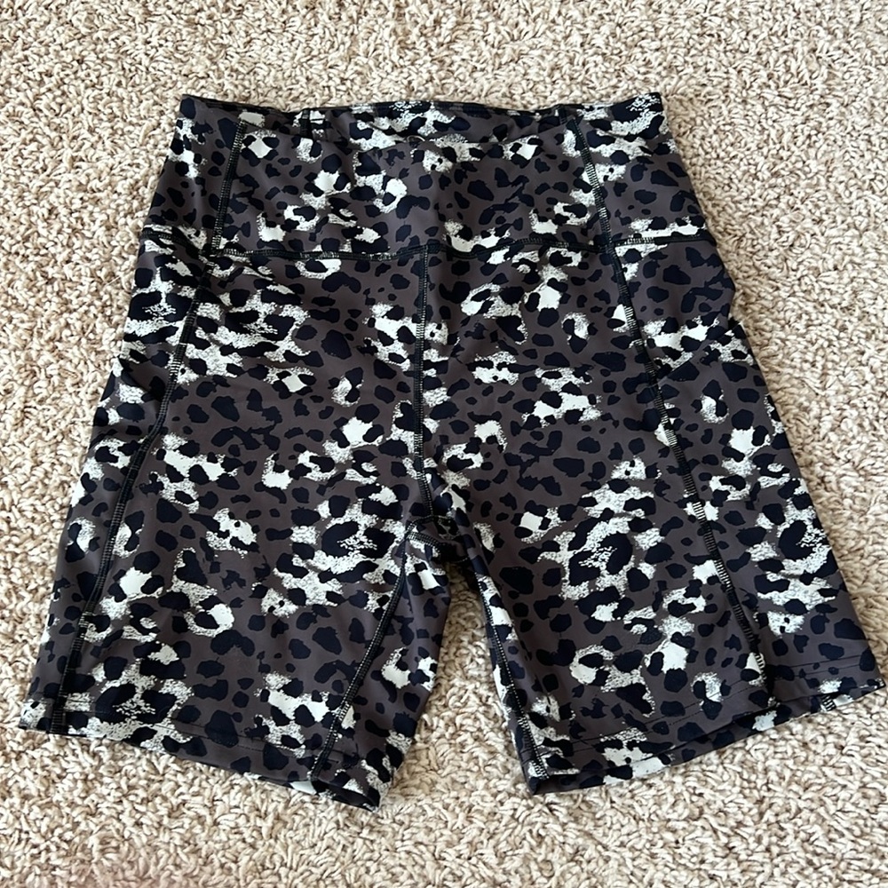 QUEENIEKE Sports Shorts 4.5“/6" Inseam High Waist 3-Pocket Running Shorts